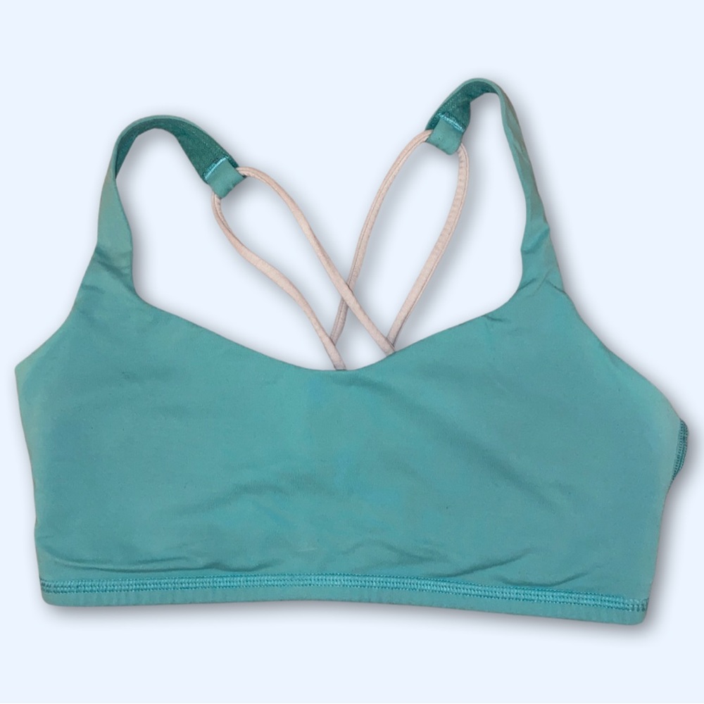 Lululemon Free to Be Bra
